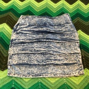 VINTAGE Chemin De Fer denim ruffle mini skirt 1980s acid wash size 11/12 GVUC
